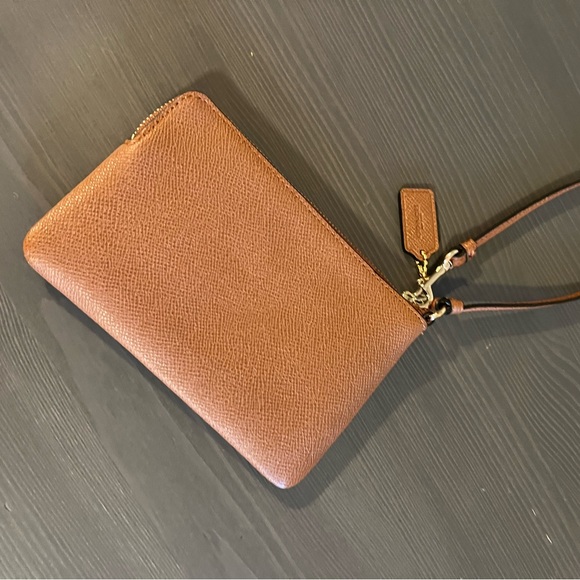Coach Pebble Leather Wristlet - Picture 5 of 8